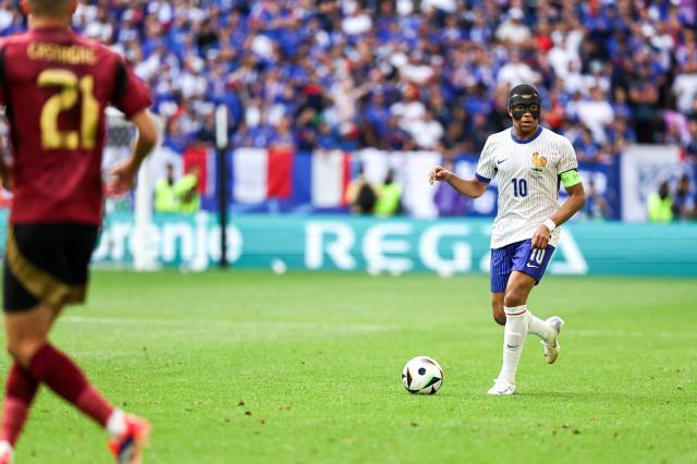 【欧洲杯】法国1比0比利时晋级，穆阿尼造乌龙绝杀