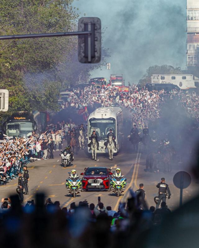 开云体育下载-中场提速成皇马利器，巴尔韦德将悬念留到次回合