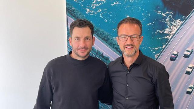 开云APP-惊险保级后柏林赫塔迅速换帅，施瓦茨走进首都深渊