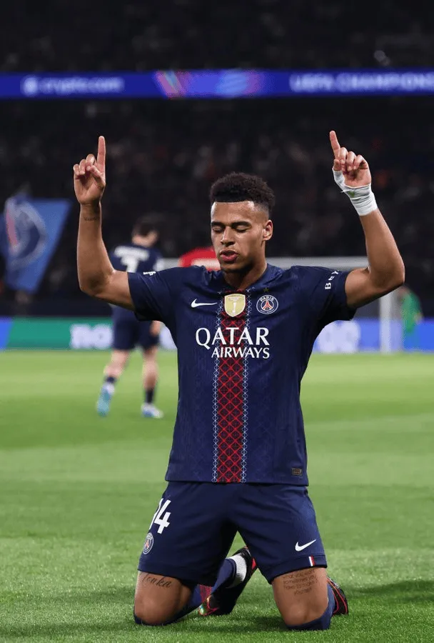 开云官网-法国球员欧冠淘汰赛射手榜：本泽马34球居首，杜埃位列第七